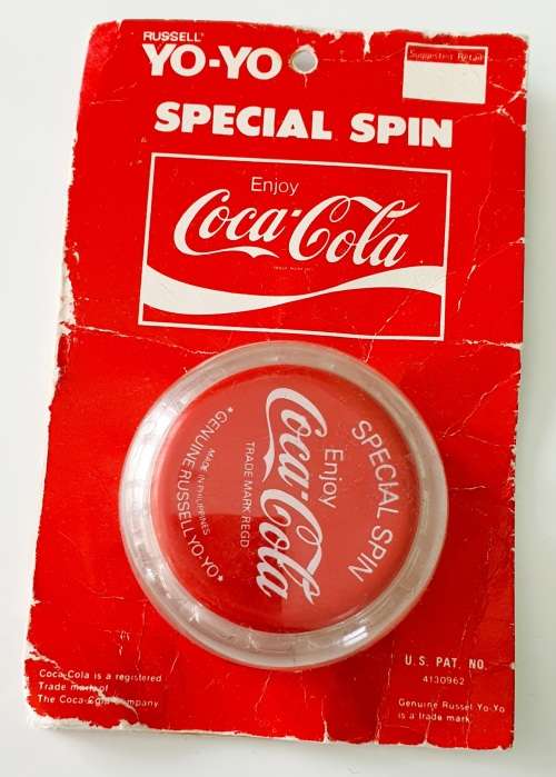 VINTAGE - GENUINE COCA COLA RUSSELL YOYO - IN ORIGINAL PACKAGING - SUPER RARE AND HIGHLY COLLECTIBLE